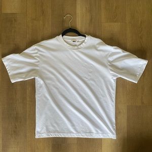 Mens White Uniqlo Oversized T-shirt